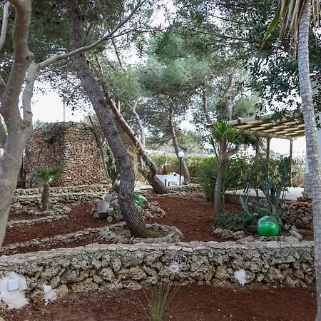 Mamire Bed & Breakfast 4*